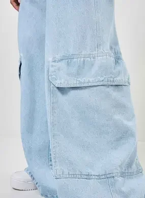 Calça Jeans Clara Wide Leg Cargo