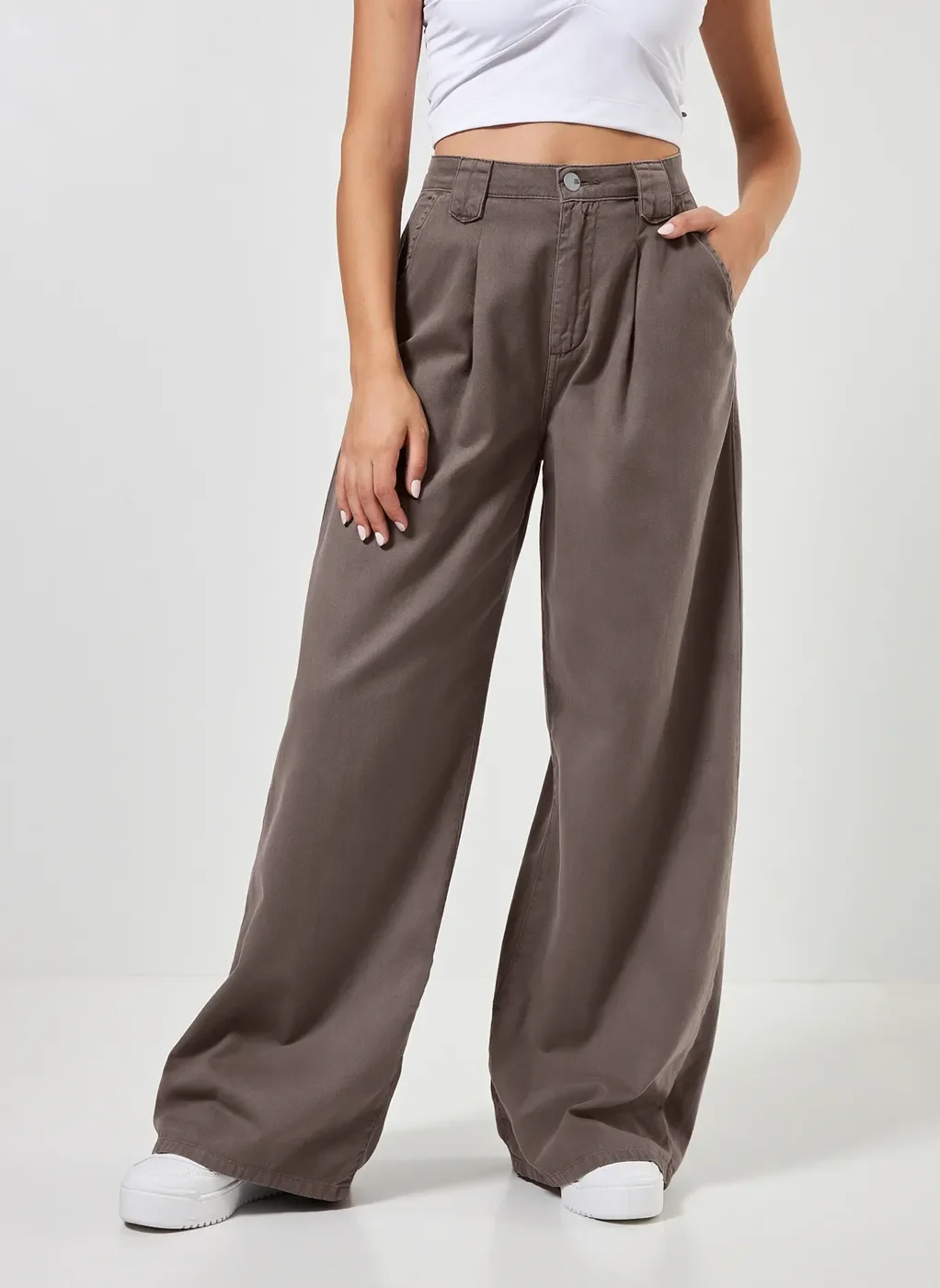 Calça Wide Leg Em Sarja Cinza