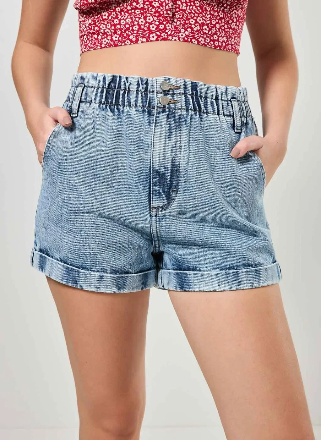 Short Jeans Com Elástico E Barra Dobrada