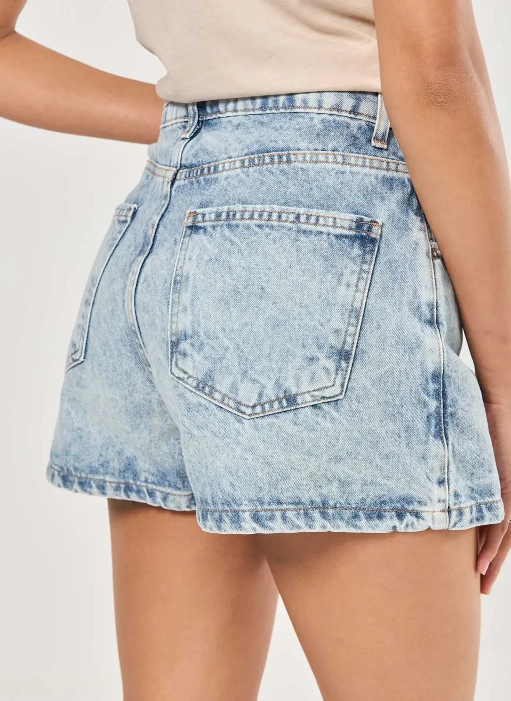 Short Saia Jeans Cintura Alta