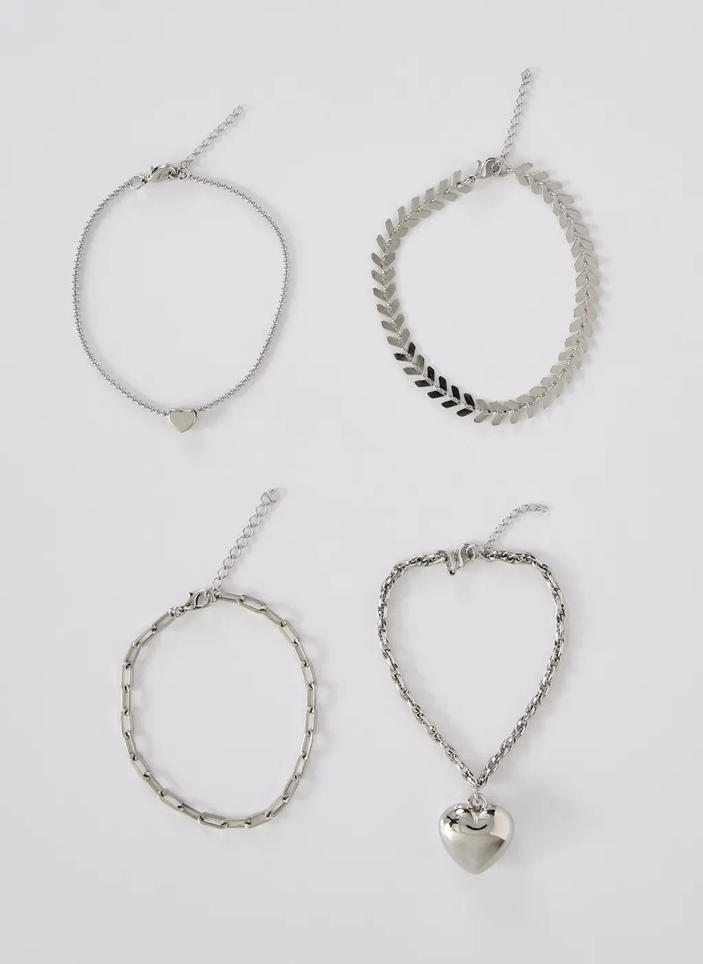 Kit Pulseiras Prateadas Com Coração