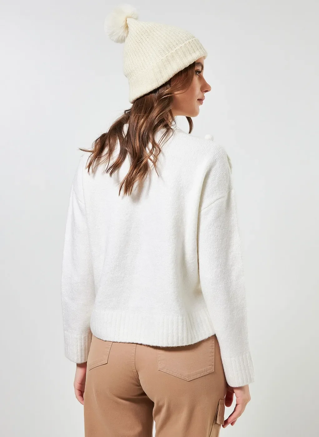 Gorro Off-White Com Pompom