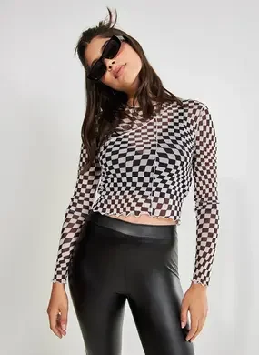 Blusa De Tule Quadriculada