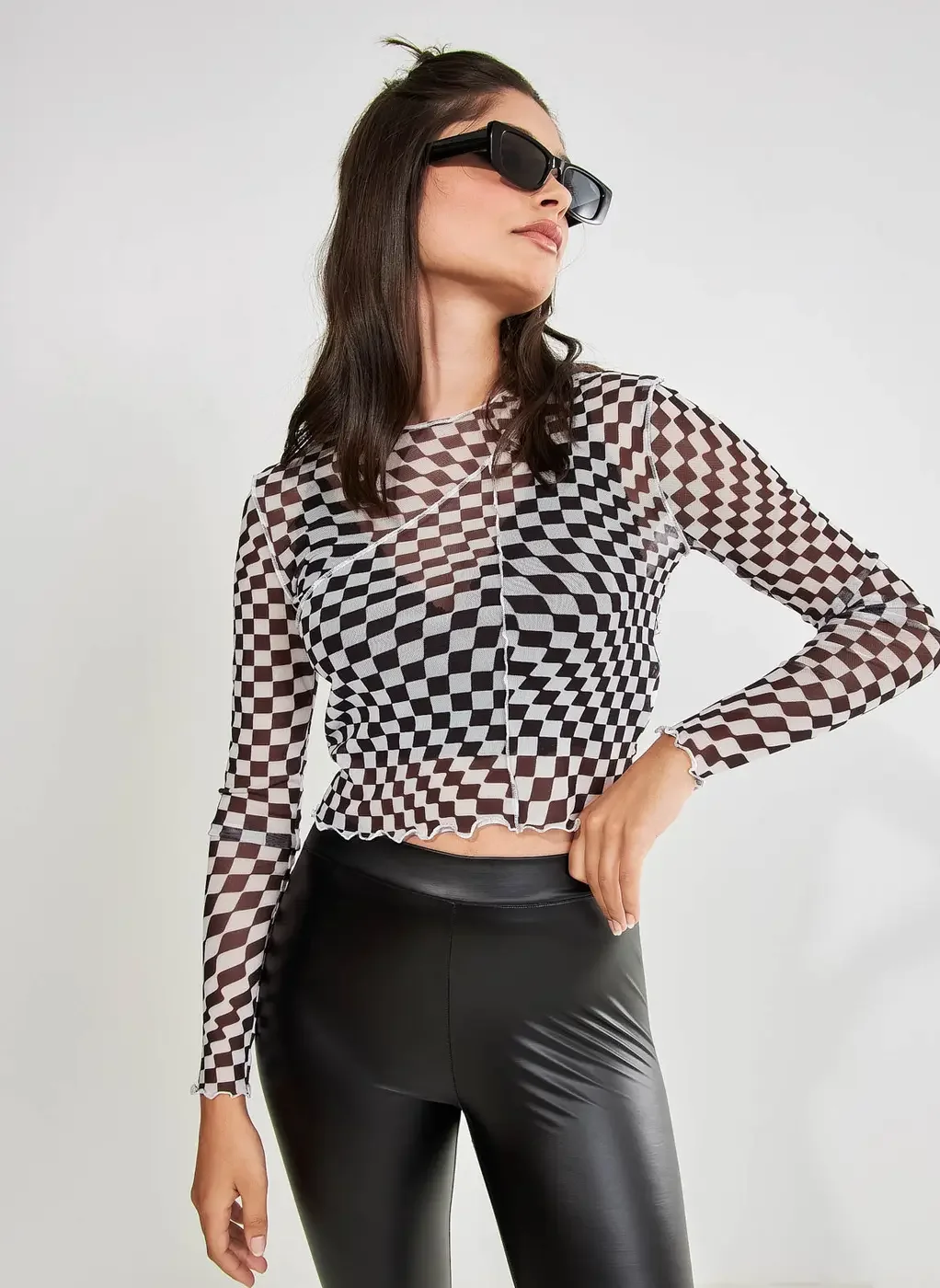 Blusa De Tule Quadriculada