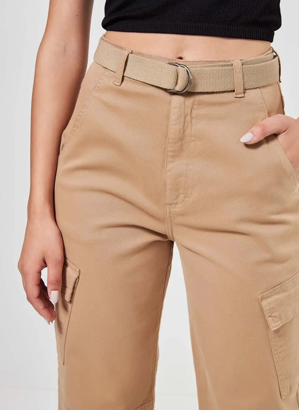 Calça Wide Leg Cargo Caqui Com Cinto