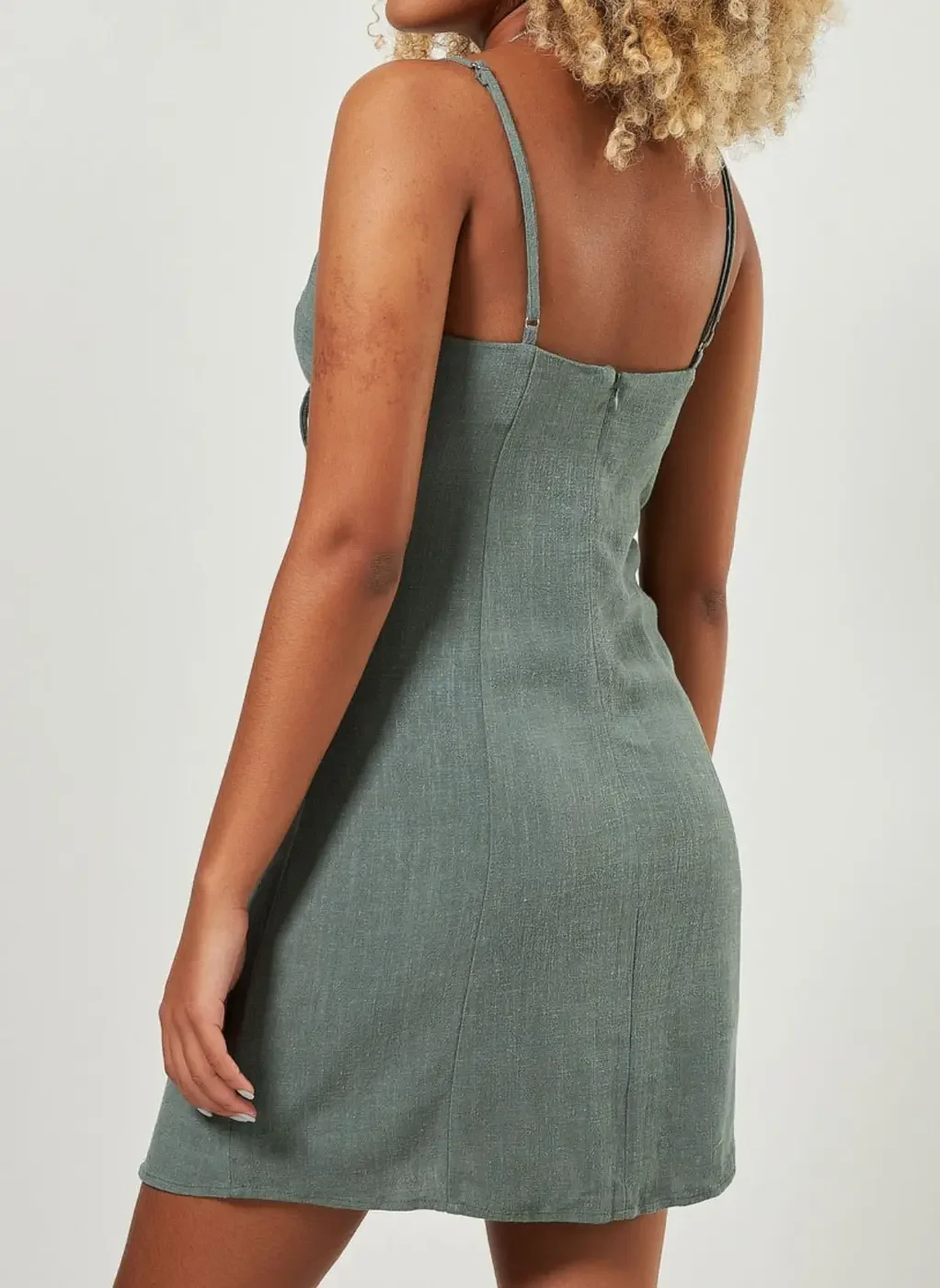 Vestido Curto De Alcinha Com Amarração