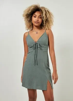 Vestido Curto De Alcinha Com Amarração