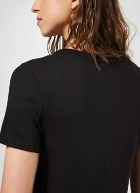 Blusa Básica Em Malha De Viscose