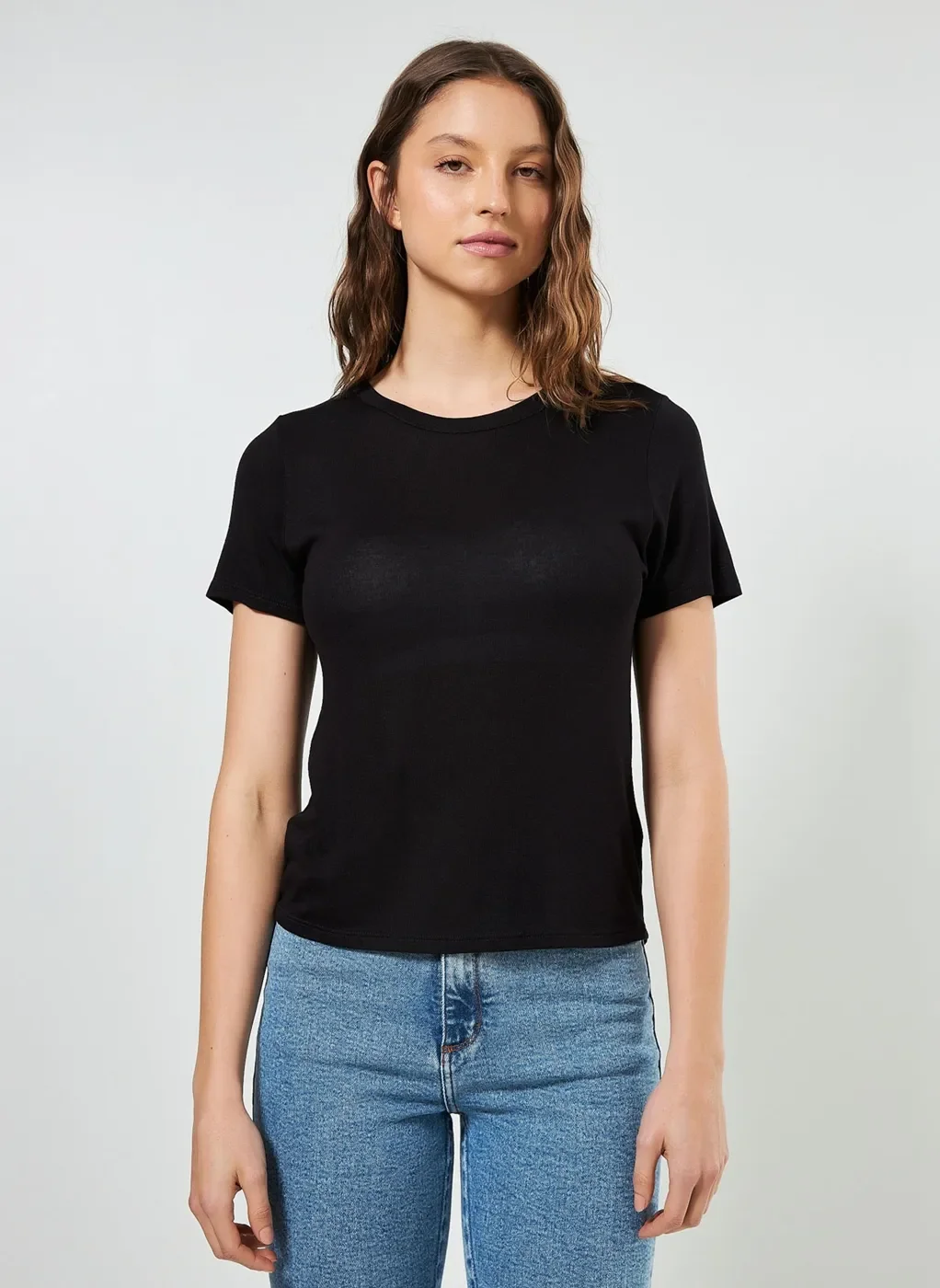 Blusa Básica Em Malha De Viscose