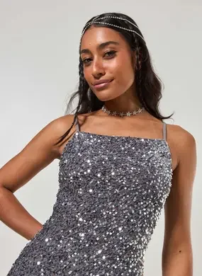 Vestido Em Veludo Com Paetê