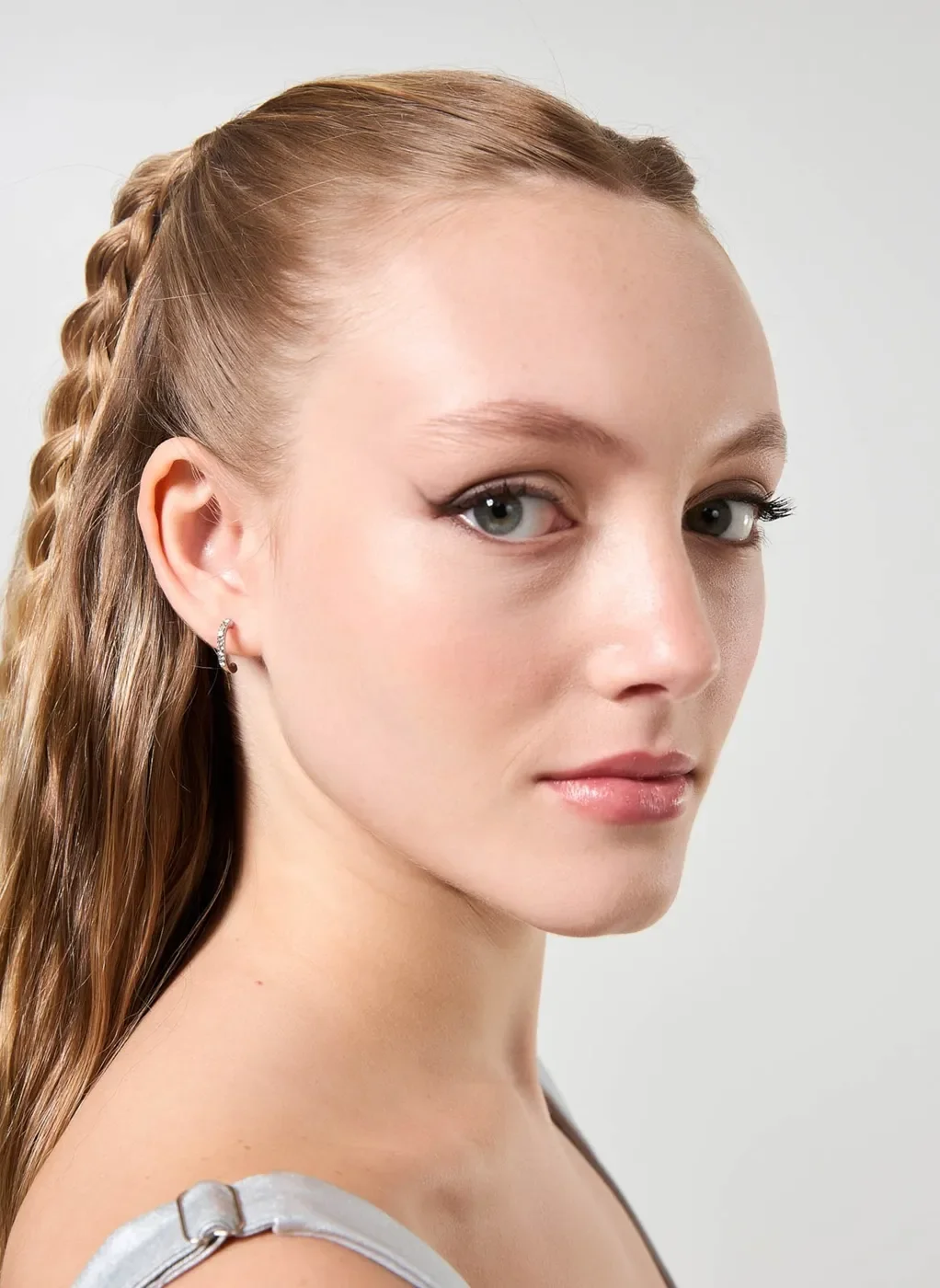 Kit Brincos Místicos Strass