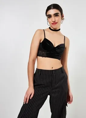 Sutiã Em Veludo Com Renda