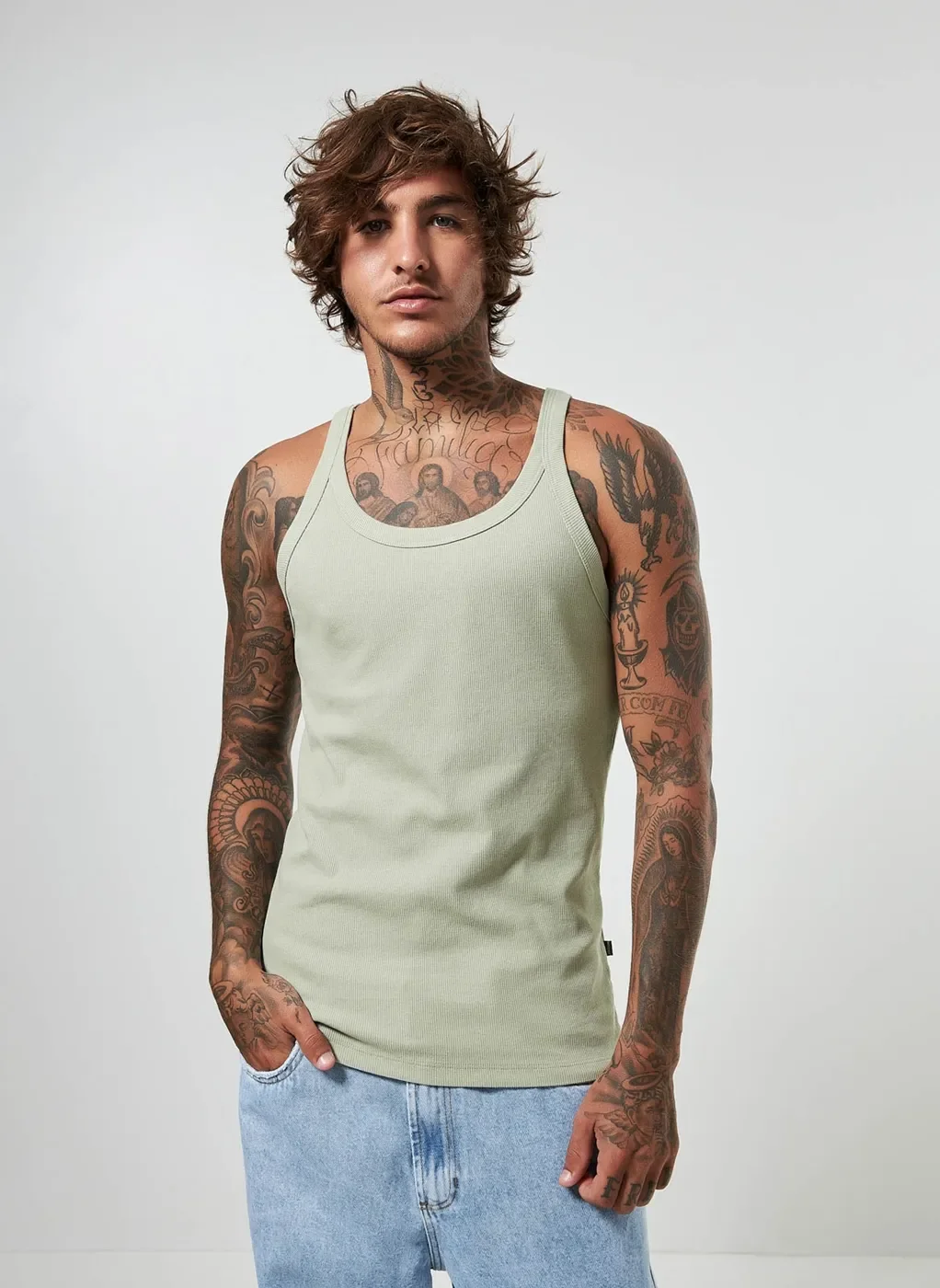 Regata Slim Em Ribana Alças Finas