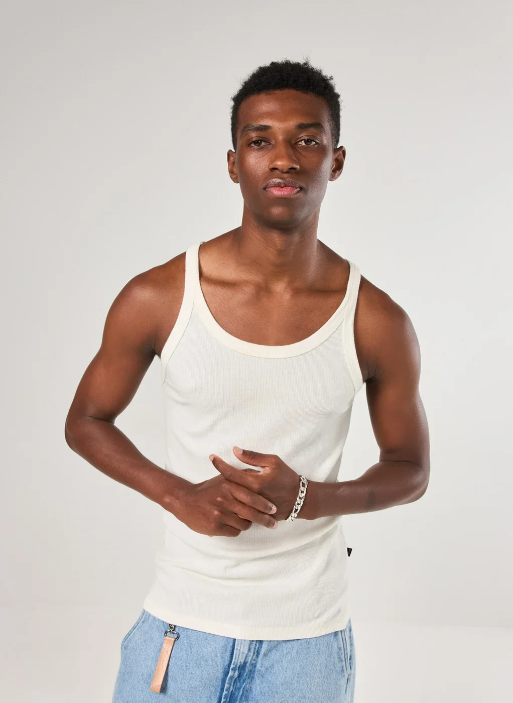 Regata Slim Em Ribana Alças Finas