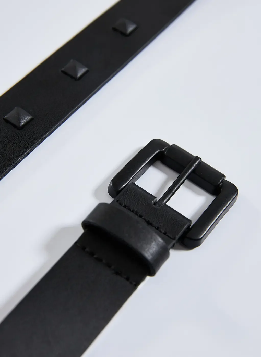 Cinto Preto Com Tachas Foscas