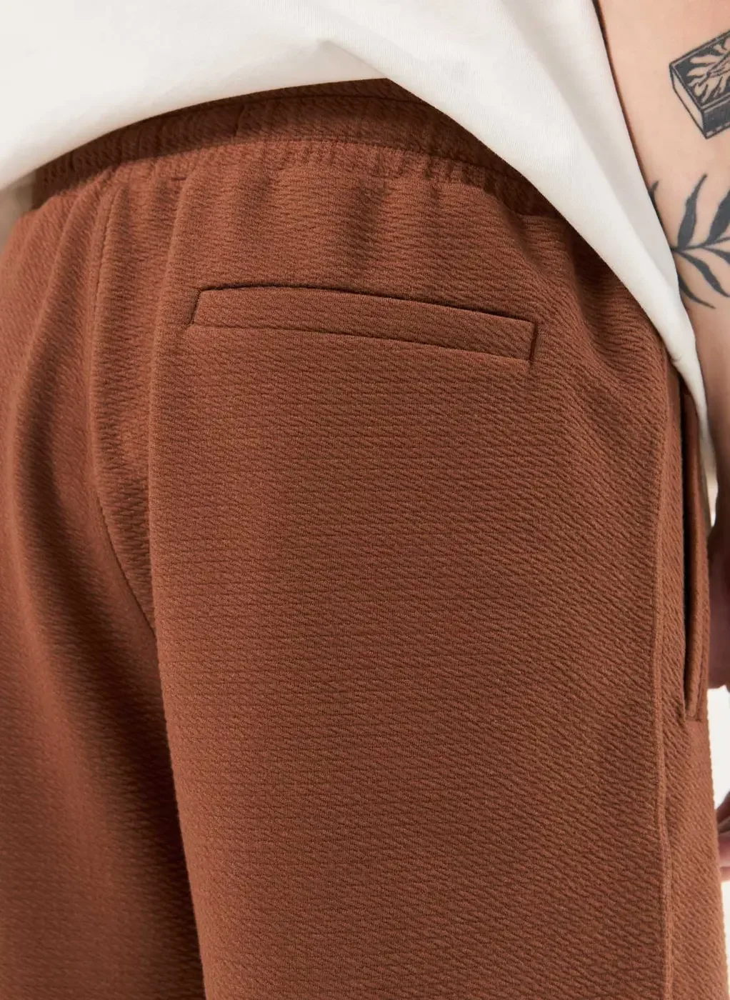 Bermuda Em Malha Texturizada