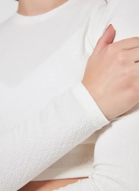 Blusa Cropped De Manga Longa Malha Crepe