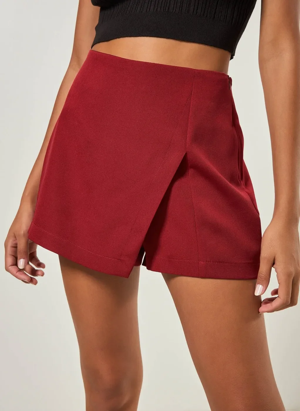 Short Saia De Alfaiataria Com Fenda