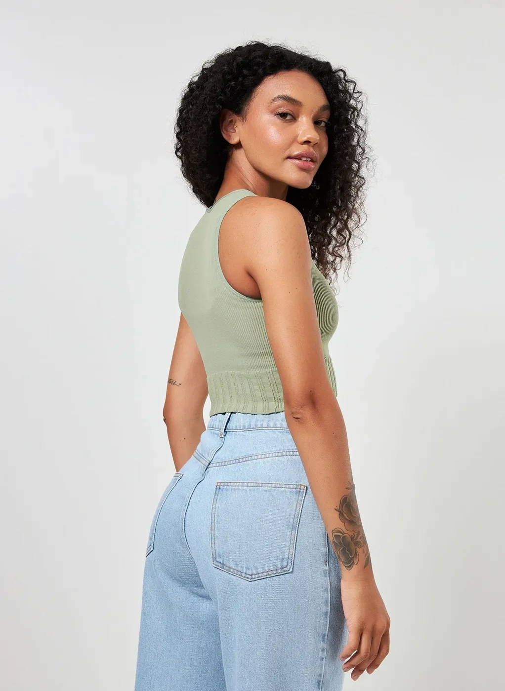 Blusa Cropped Halter Seamless