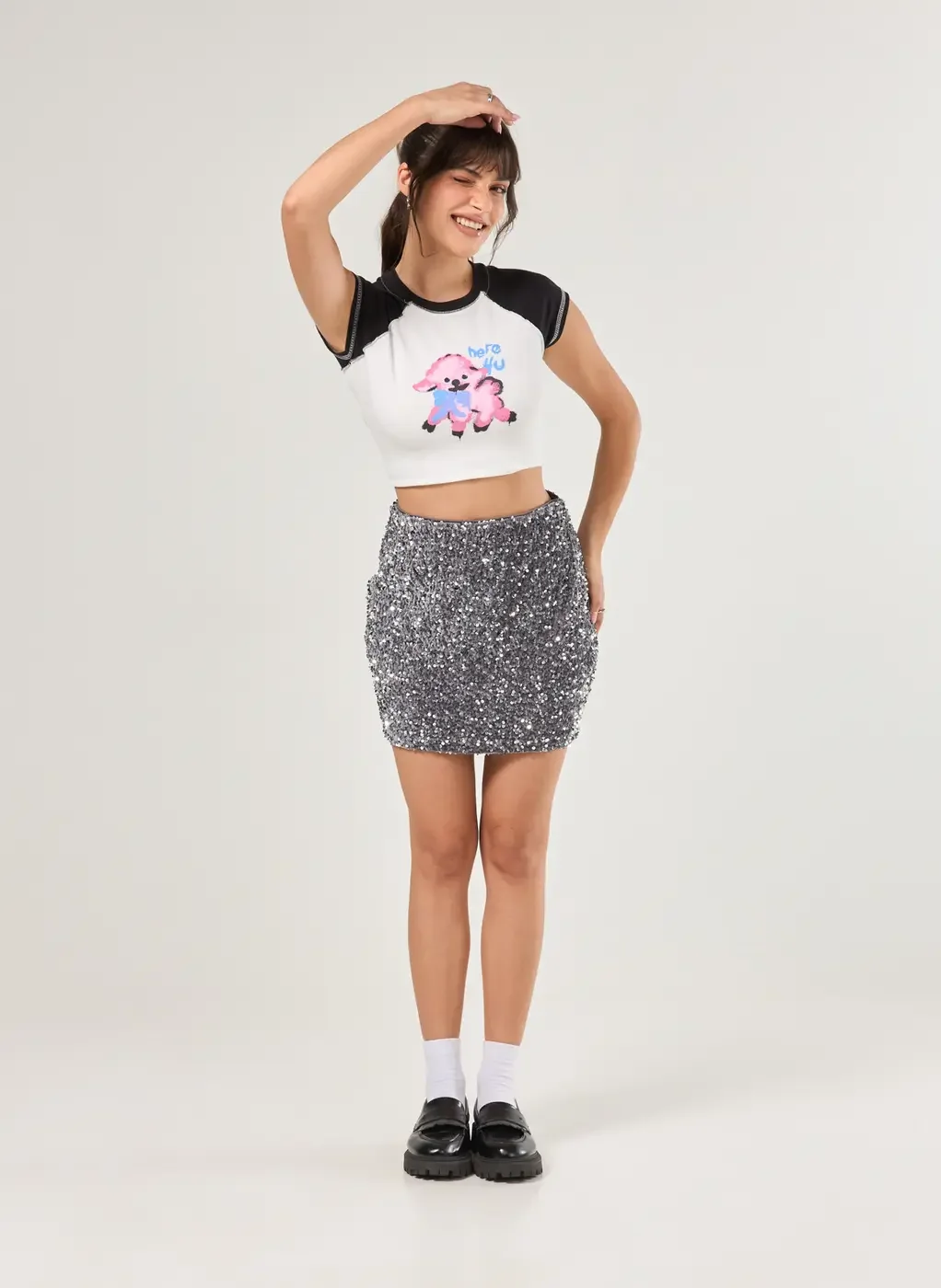 Saia De Veludo Com Paetê Brilhoso