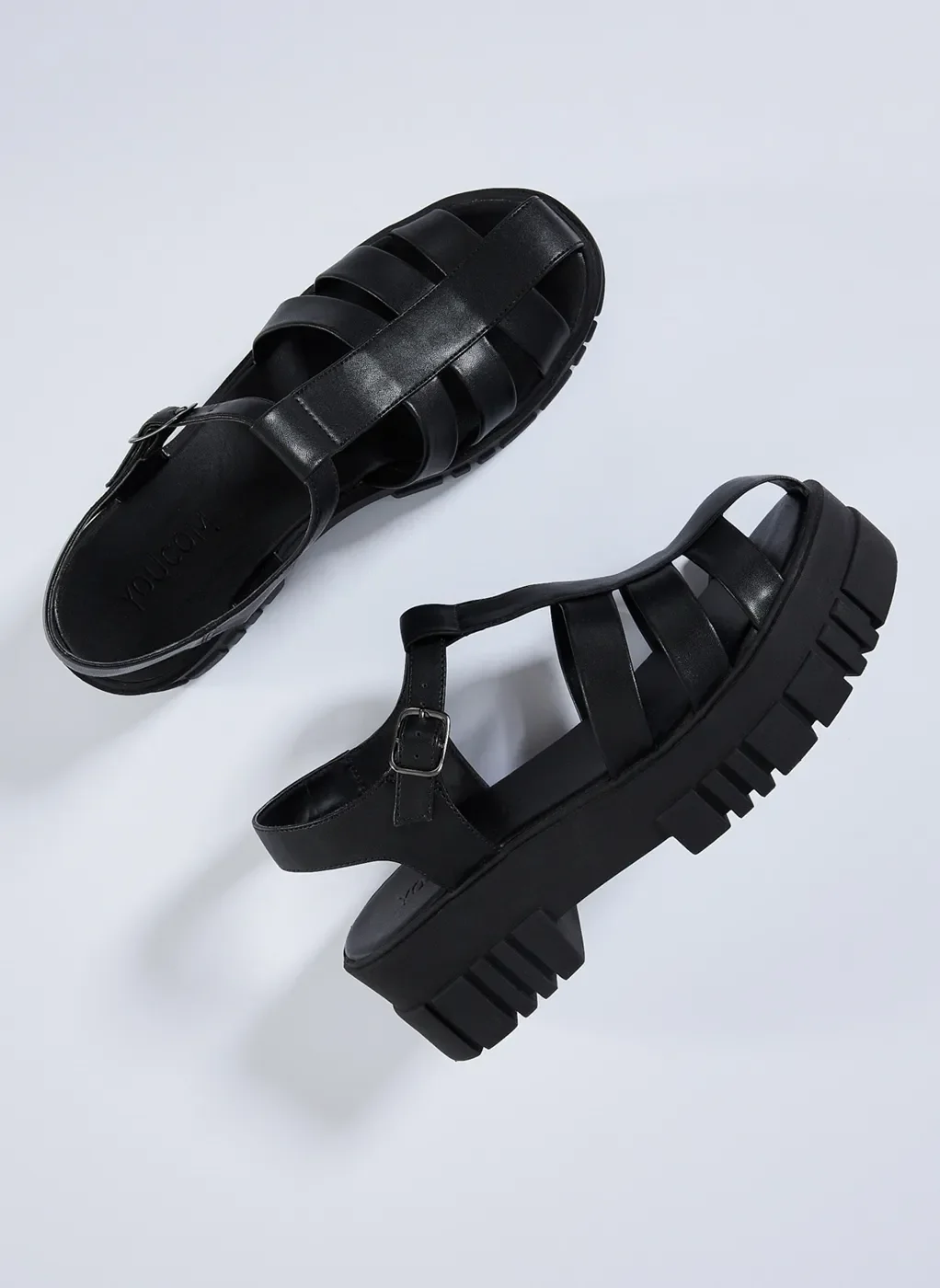 Sandália Plataforma Tratorada Com Tiras