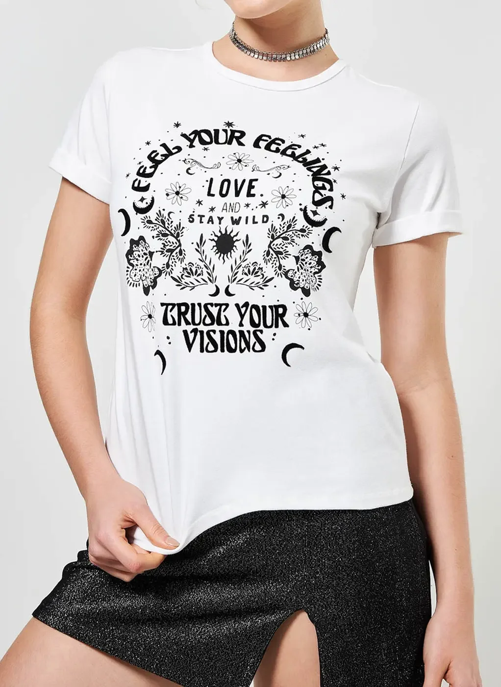 Camiseta Com Estampa Mística Aveludada