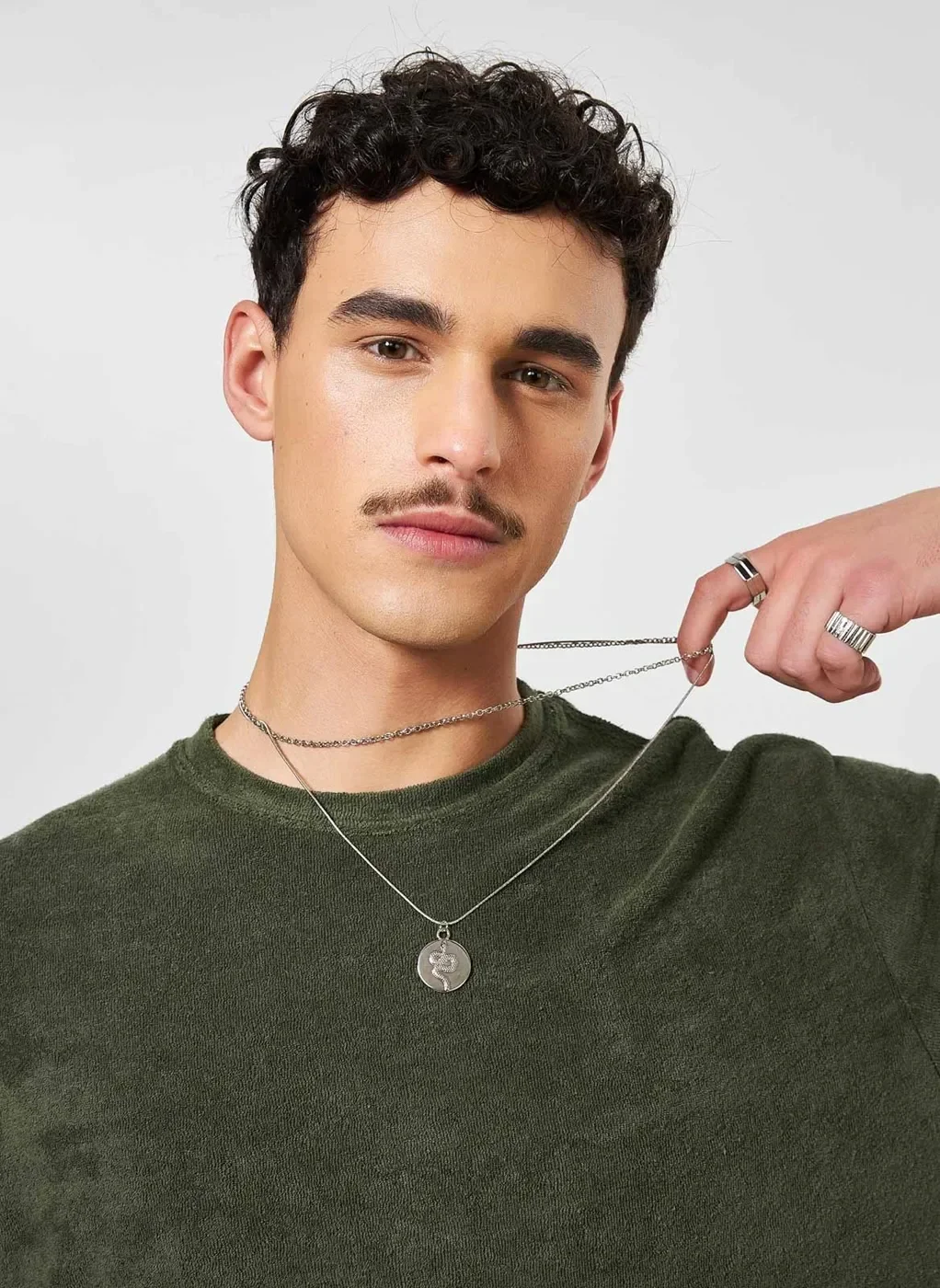 Dupla De Colares Pingente Cobra