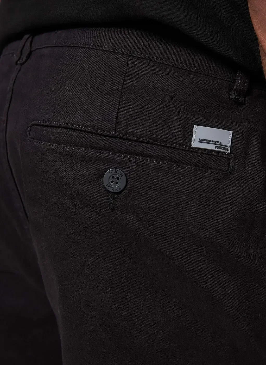 Calça Chino Em Sarja Preta