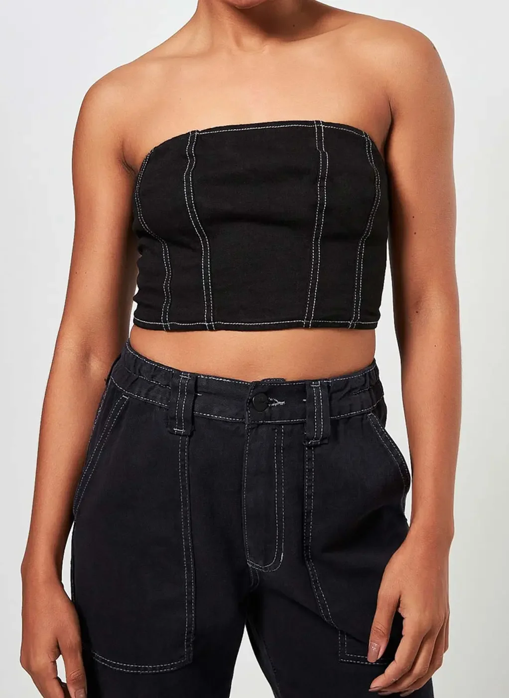 Cropped Em Sarja Sem Alça