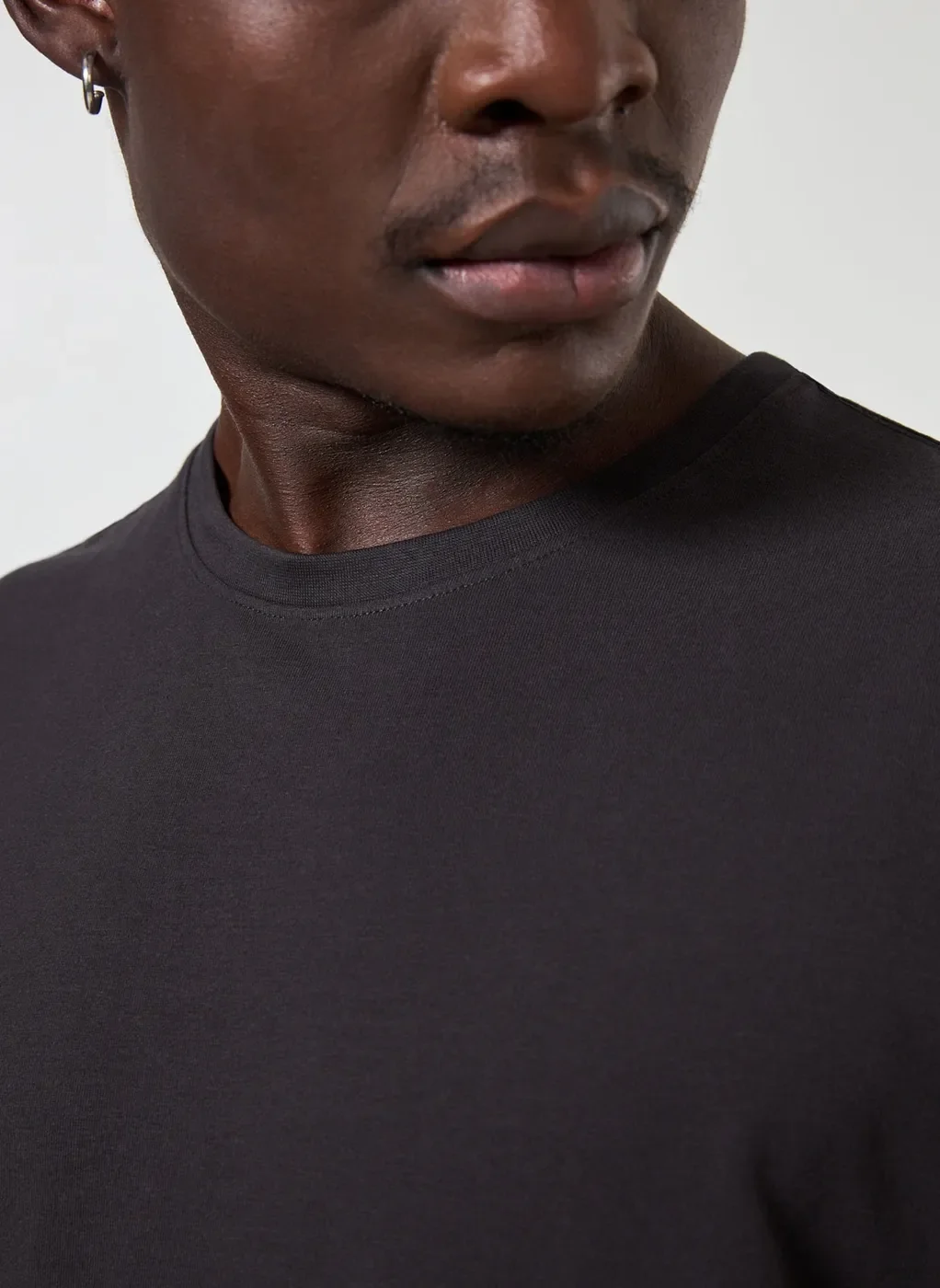 Camiseta Básica Modelagem Box