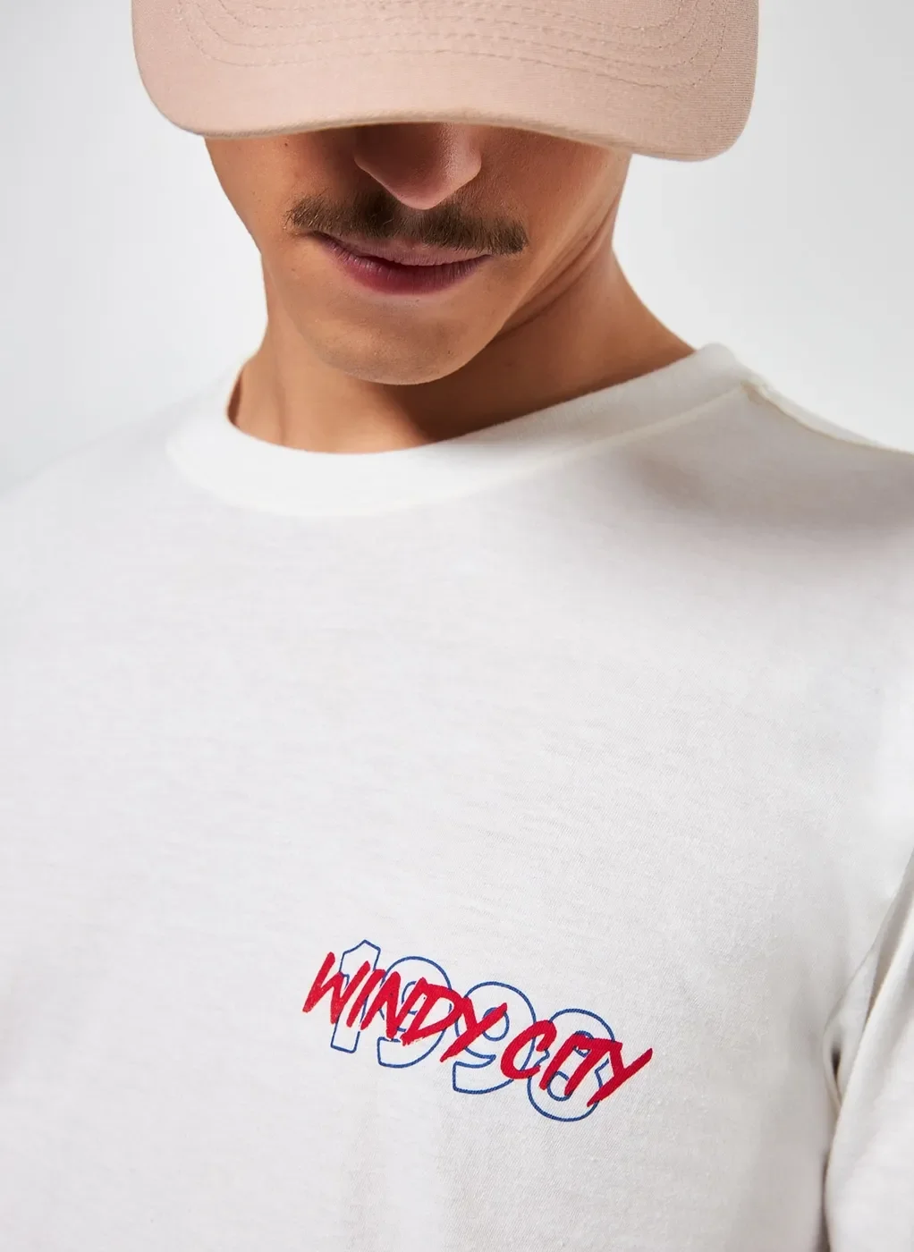 Camiseta Off-White Com Estampa Nas Costas