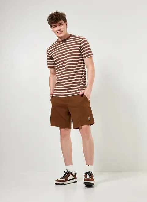 Camiseta Listrada Marrom E Off-White