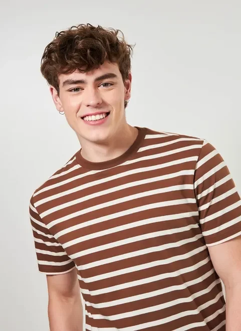 Camiseta Listrada Marrom E Off-White