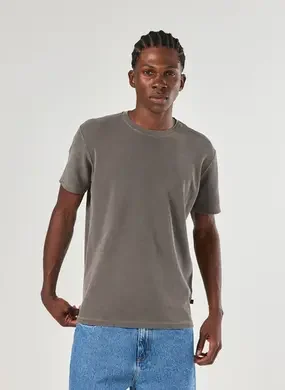 Camiseta Manga Curta Estonada Com Textura