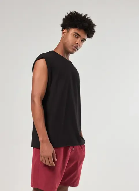 Regata Em Malha Cortada A Fio