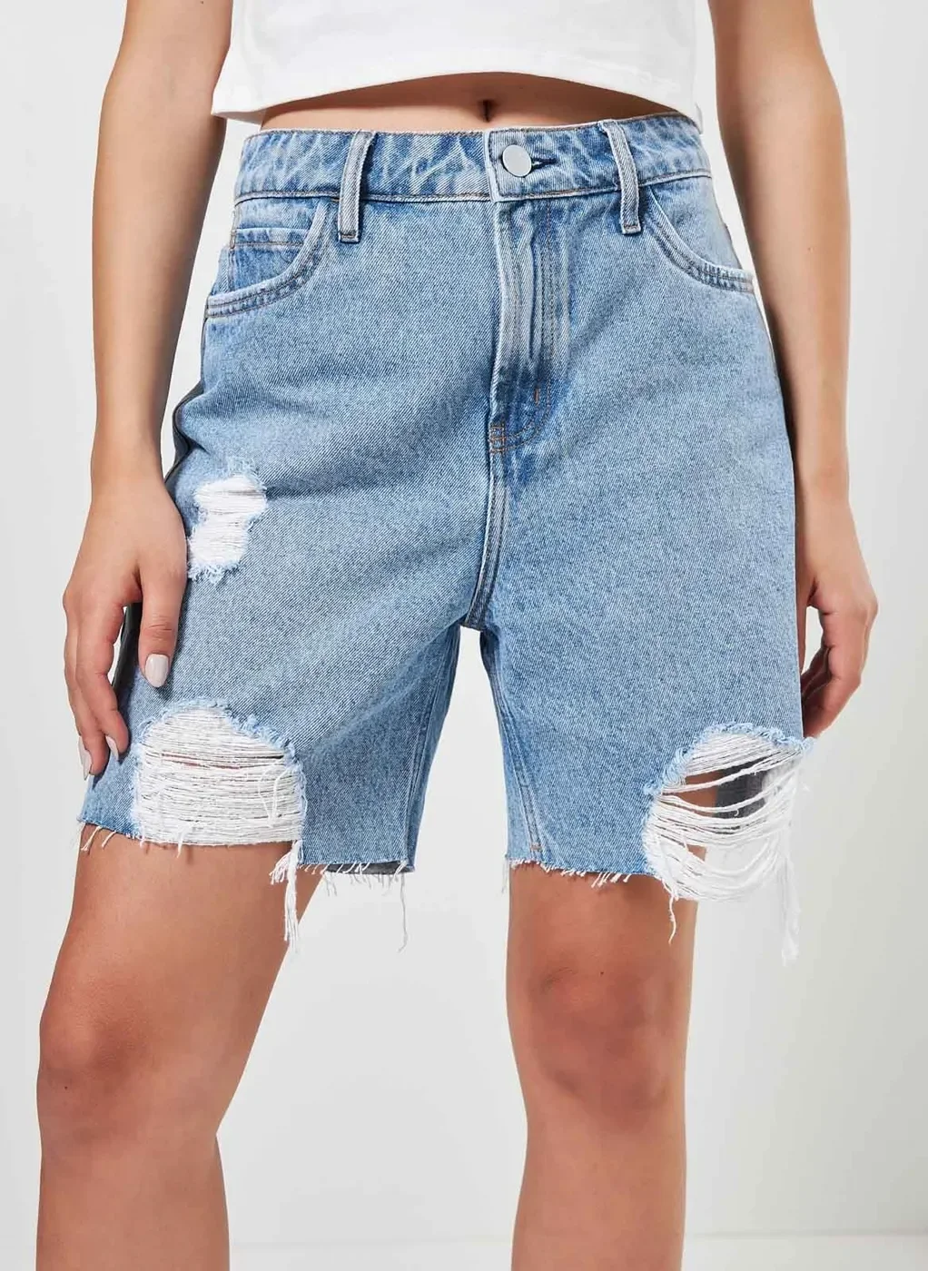 Bermuda Jeans Desfiada