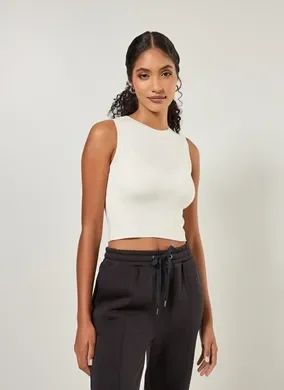 Regata Cropped Halter Em Tricô