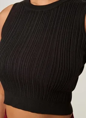 Regata Cropped Em Tricô Canelado