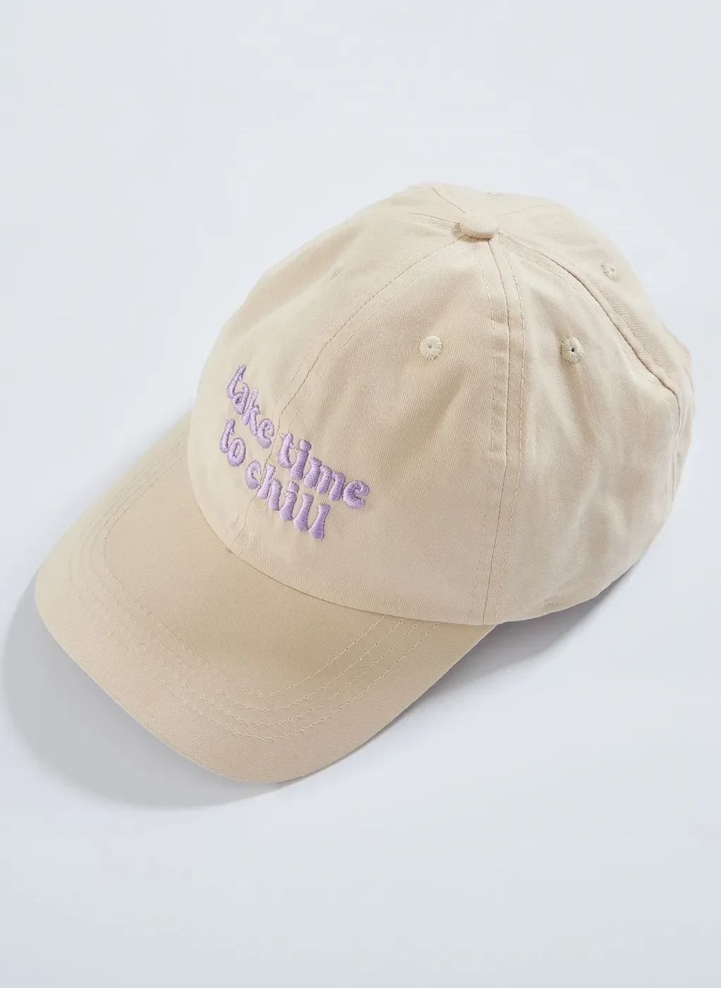 Boné Com Bordado Lilás