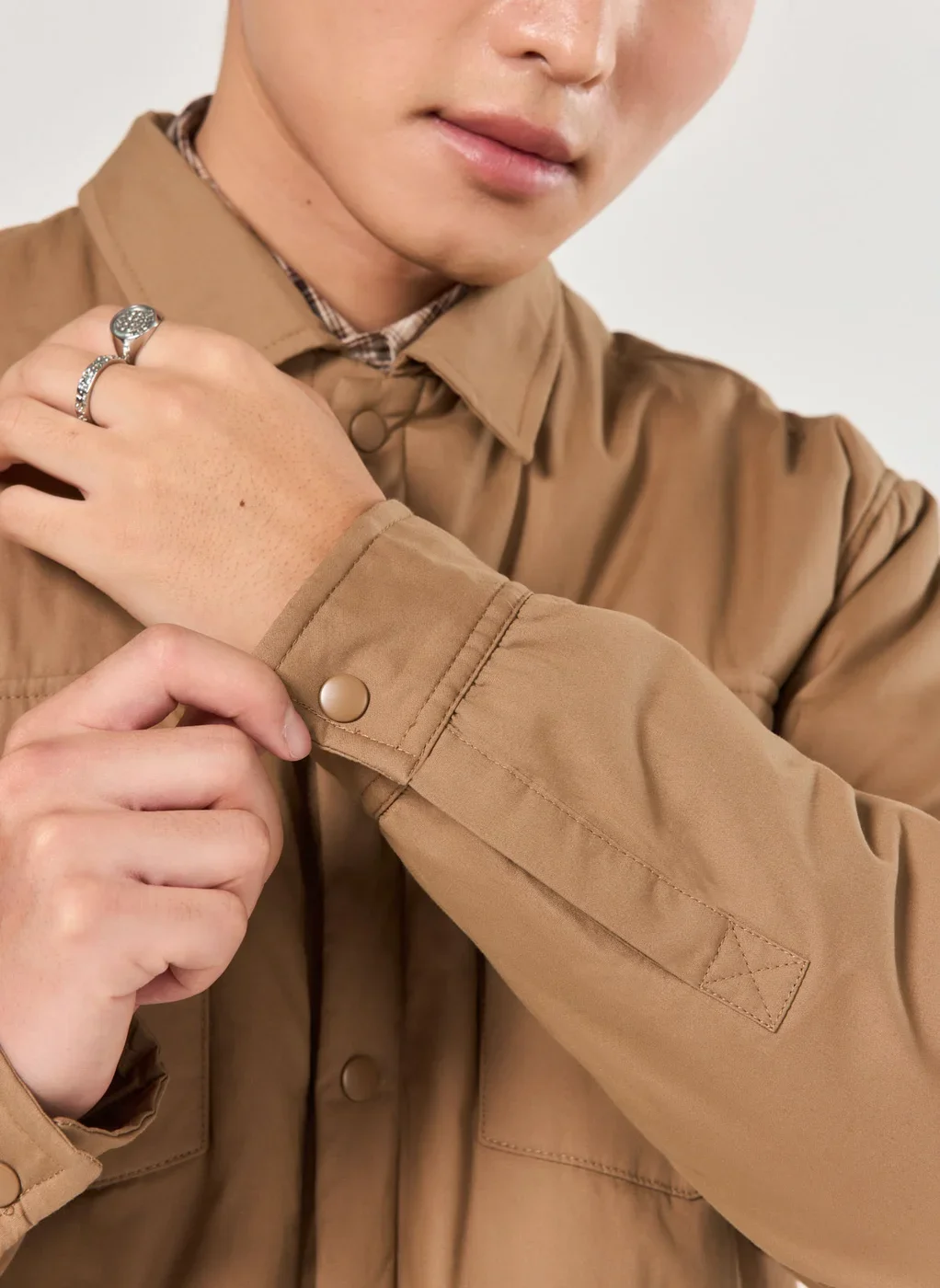 Jaqueta Acolchoada Estilo Camisa