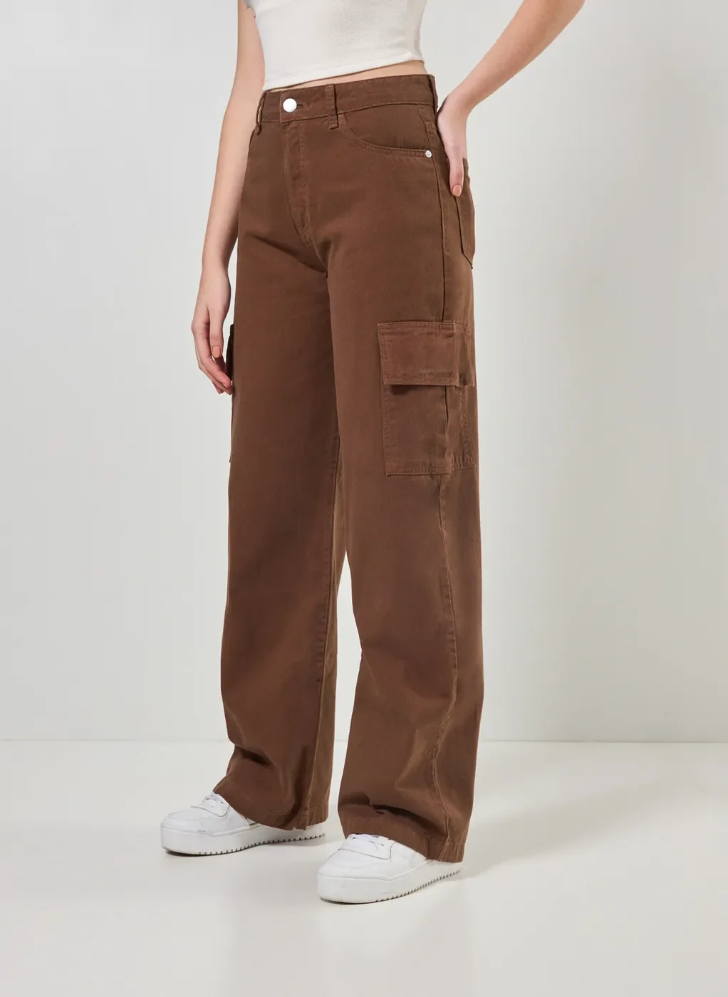 Calça Wide Leg Sarja Cargo