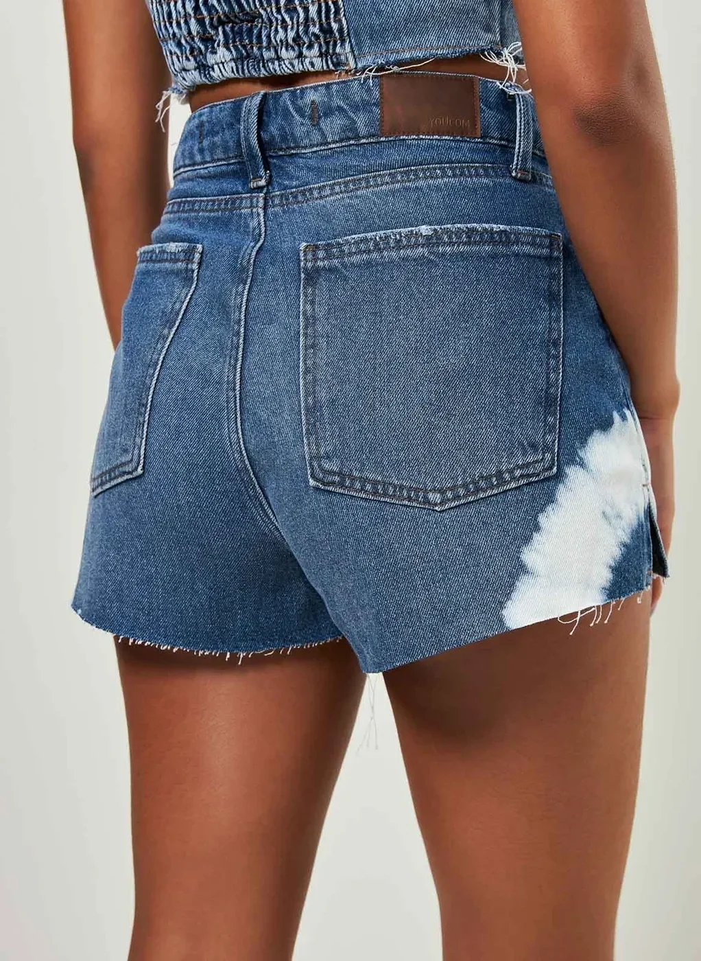 Short Mom Jeans Com Tie Dye