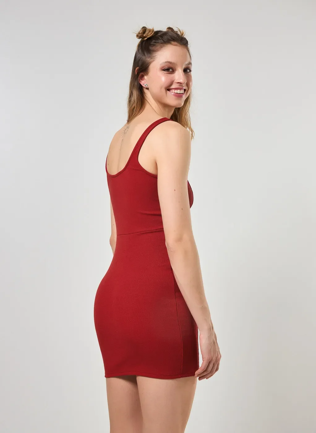 Vestido Tubinho Com Costuras Marcantes