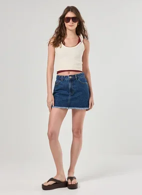 Saia Jeans Barra Desfiada Cintura Média