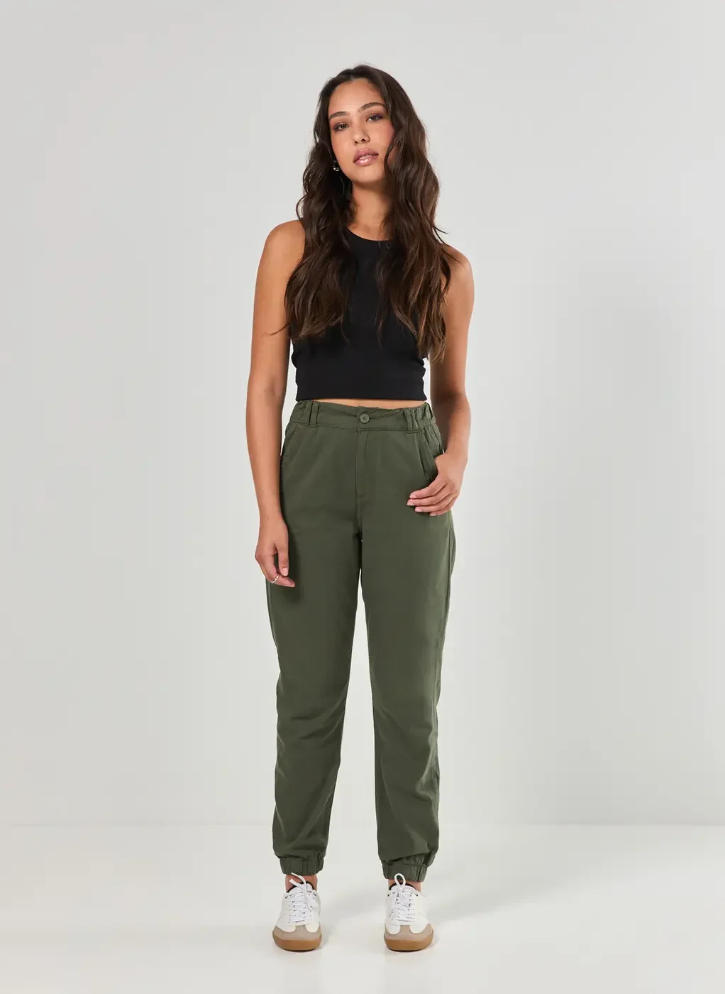 Calça Jogger Em Sarja Com Elástico