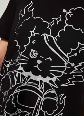 Camiseta Super Oversized Estampa Prateada