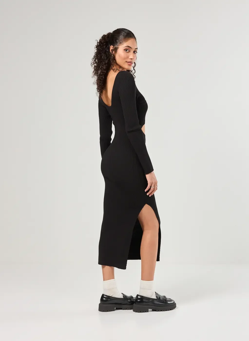 Vestido Em Tricô Preto 2 Em 1