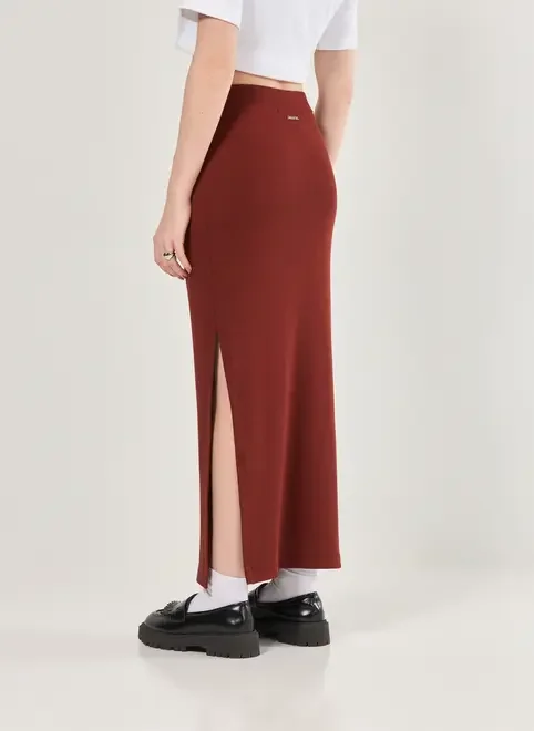 Saia Midi Em Malha Canelada Com Fenda