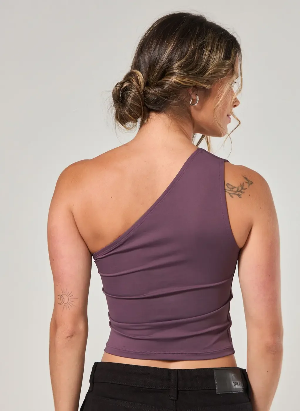 Blusa Ombro Único Em Poliamida