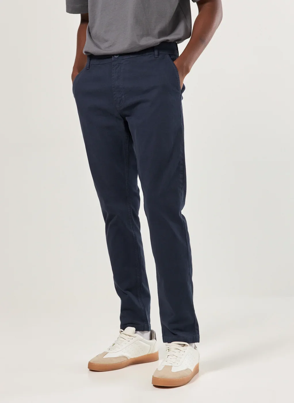 Calça Chino Slim Em Sarja Azul Marinho